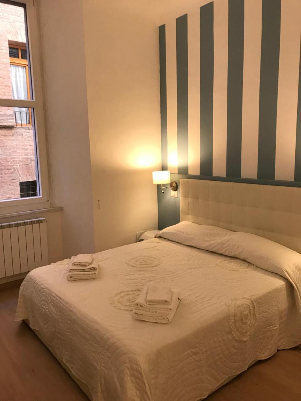 Sallustio Rooms - Rooms Only Siena Exterior photo