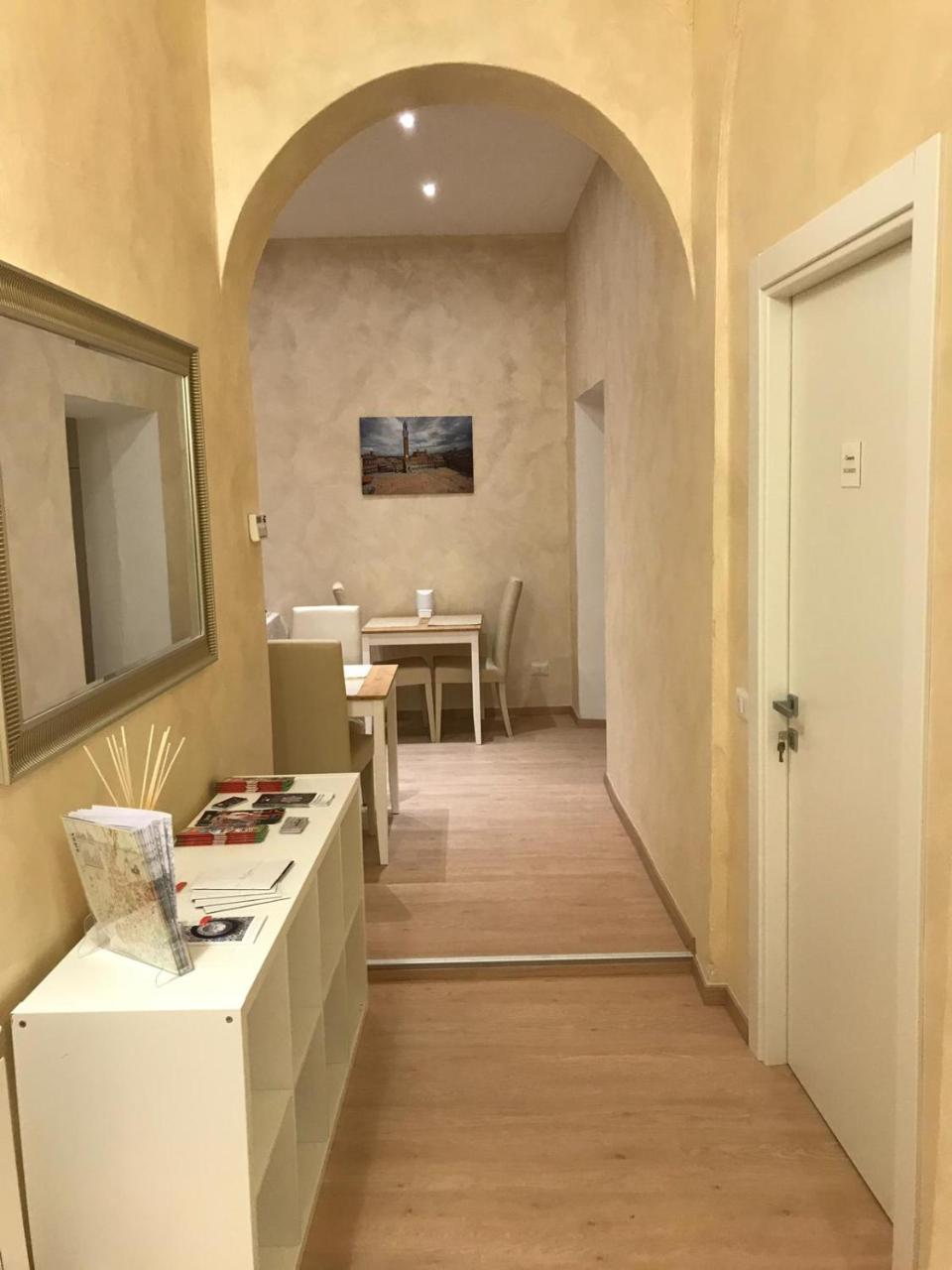 Sallustio Rooms - Rooms Only Siena Exterior photo